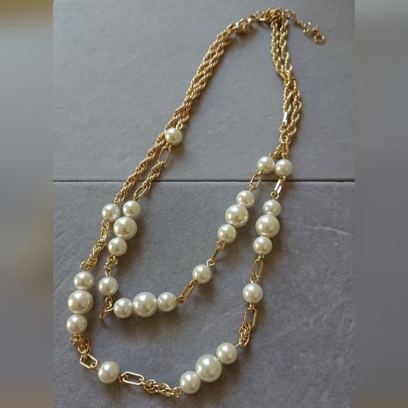 J. Crew Layered double strand faux pearl and gold tone Chain link necklace - Picture 4 of 8